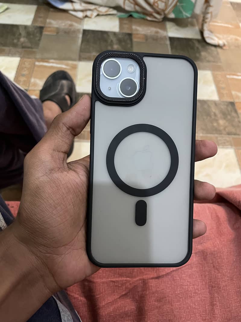 Apple iPhone 15 plus 6