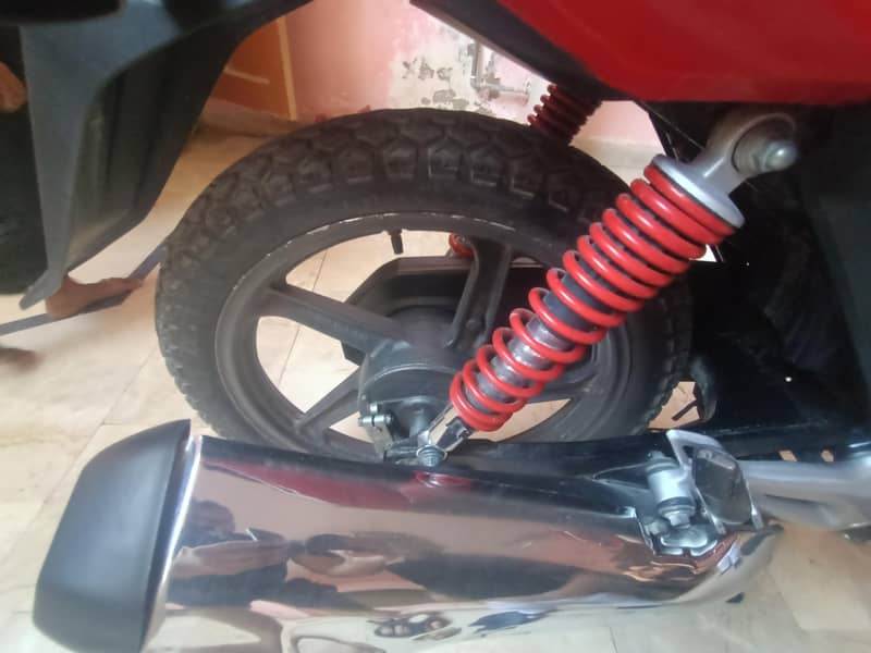 Honda CB150F 2