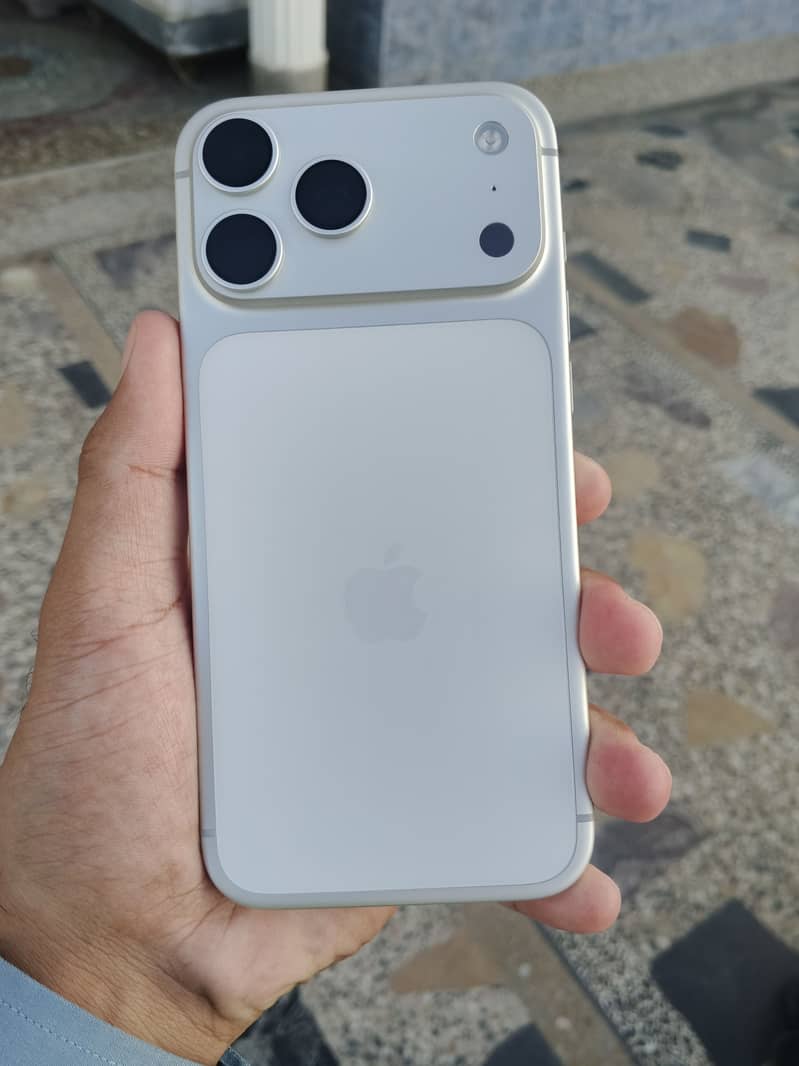 Apple iPhone 17 Pro Max JV 2