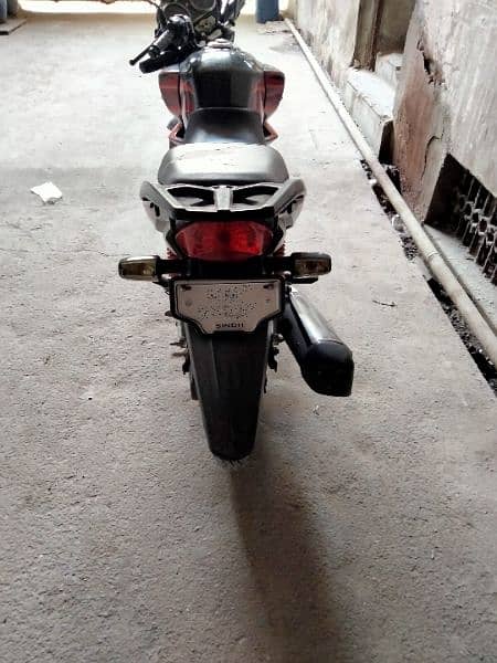 Honda CB150F 0
