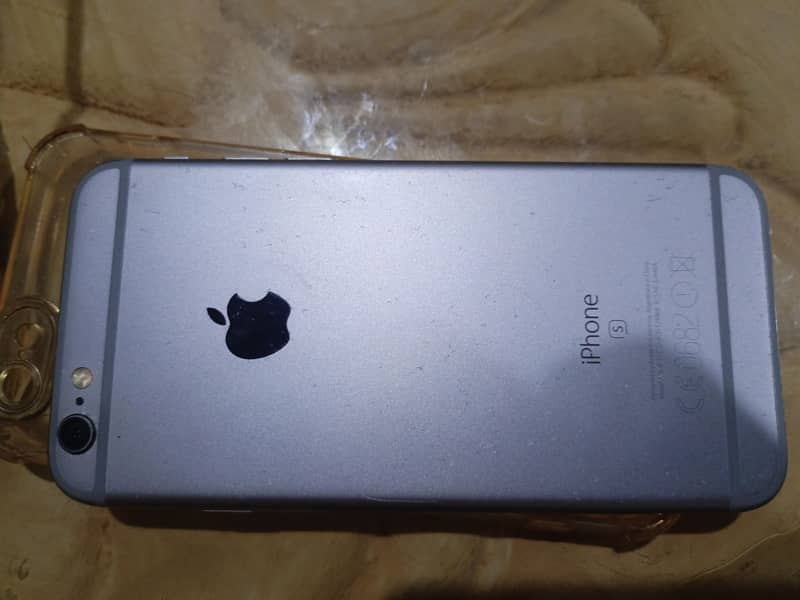 Apple iPhone 6S 2