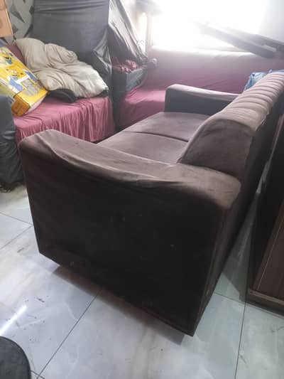 4 seater with centre table