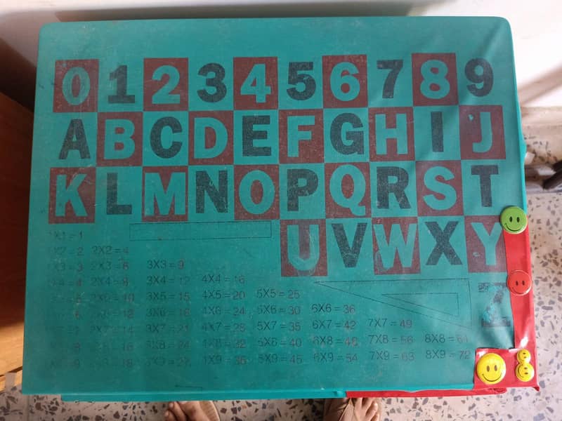 kids learning table 3