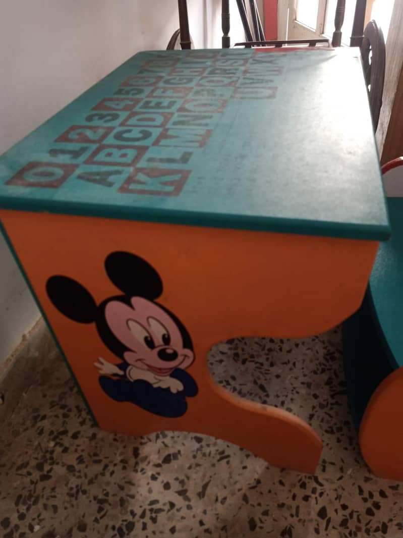 kids learning table 7