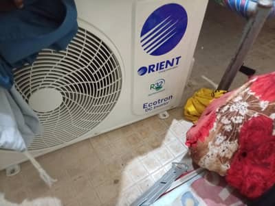 Brand new ac Ecotron 1.5 ton orient