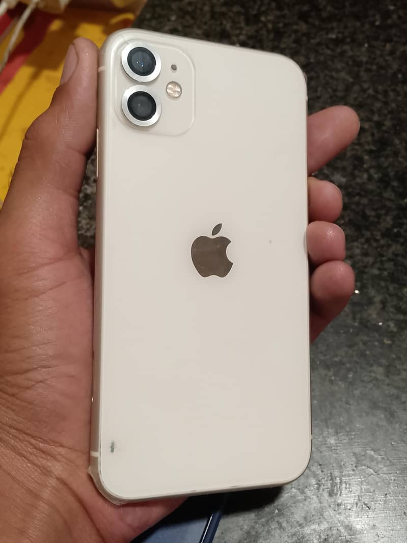 Apple iPhone 11 8
