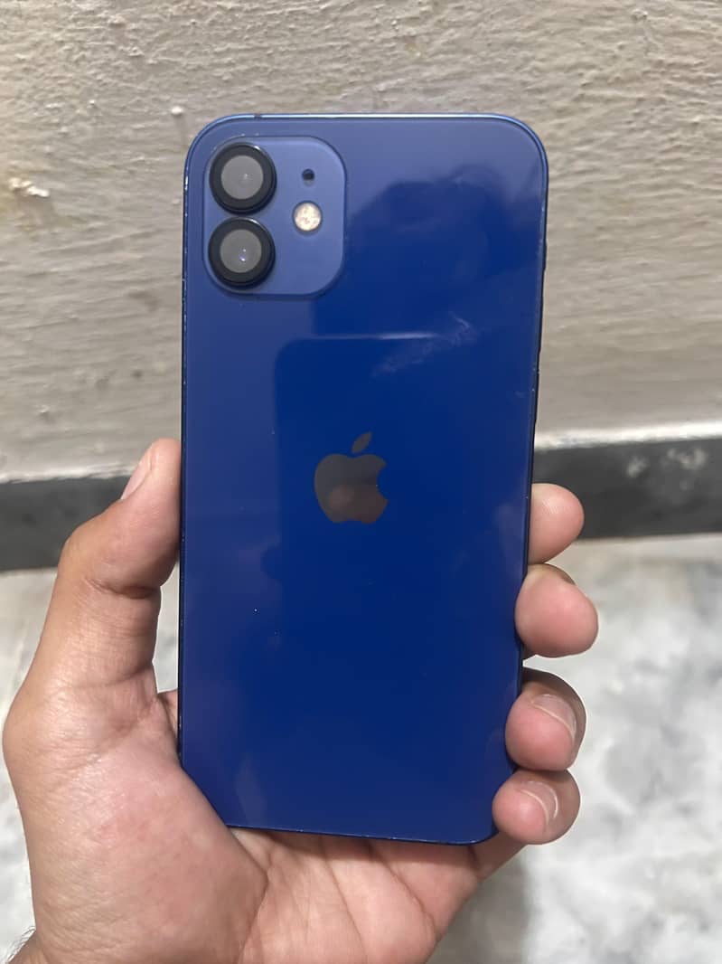 Apple iPhone 12 0