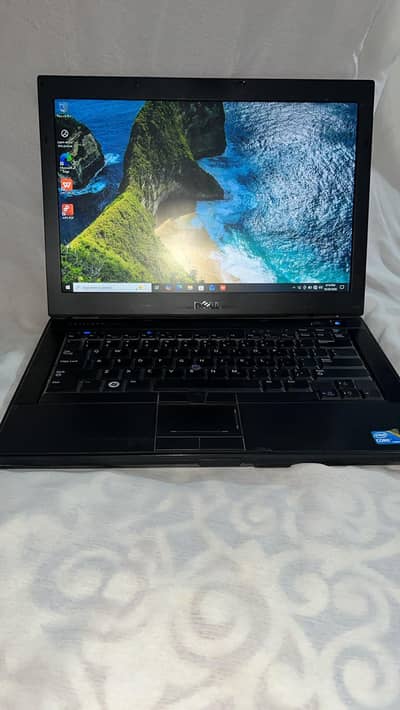 Dell Latitude E6410 Business Laptop