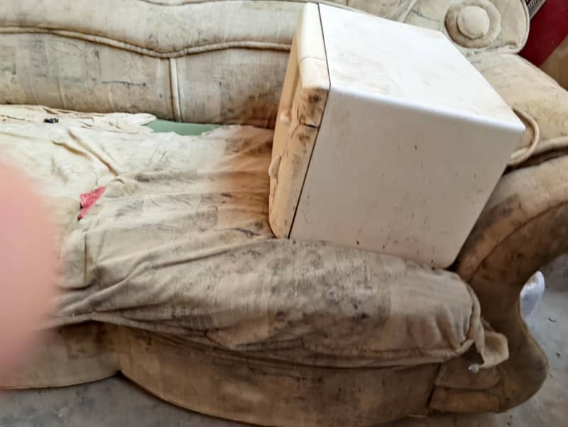 3 seater sofa 1
