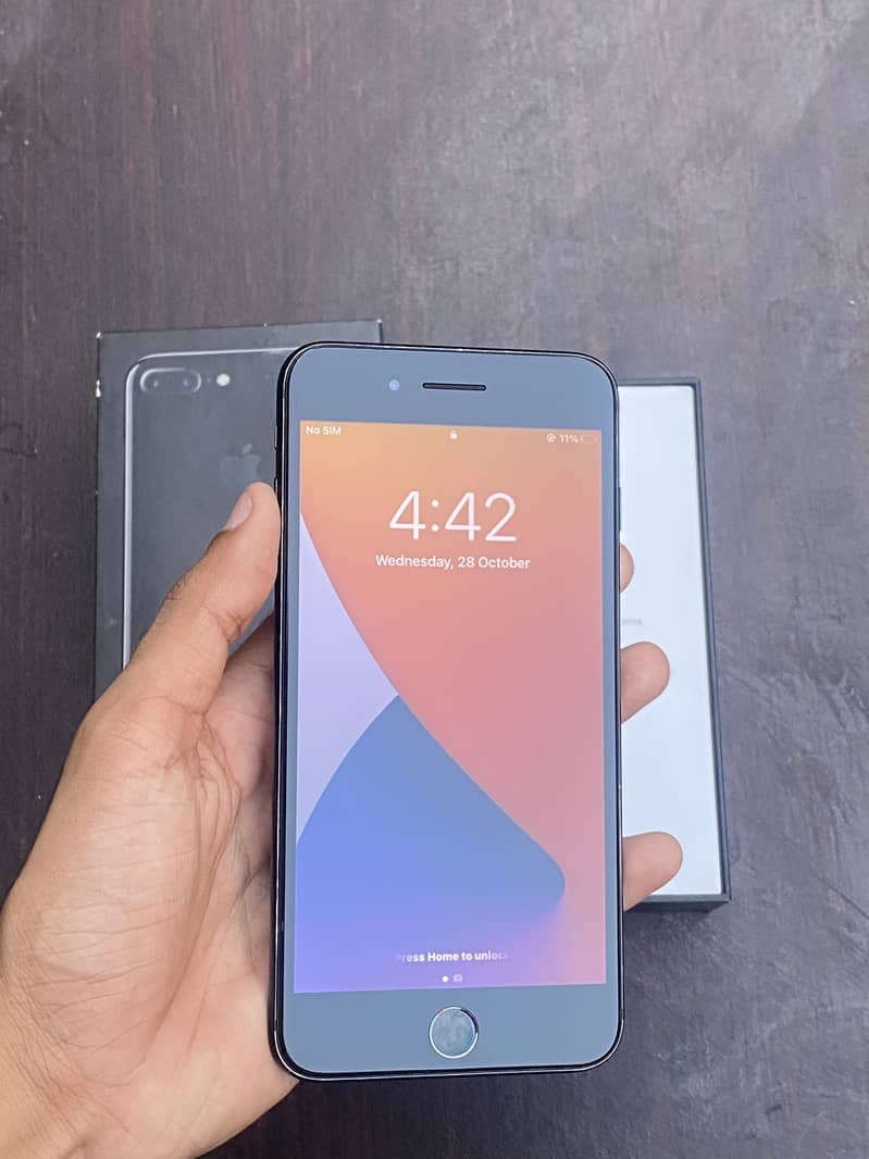 Apple iPhone 7 Plus 4