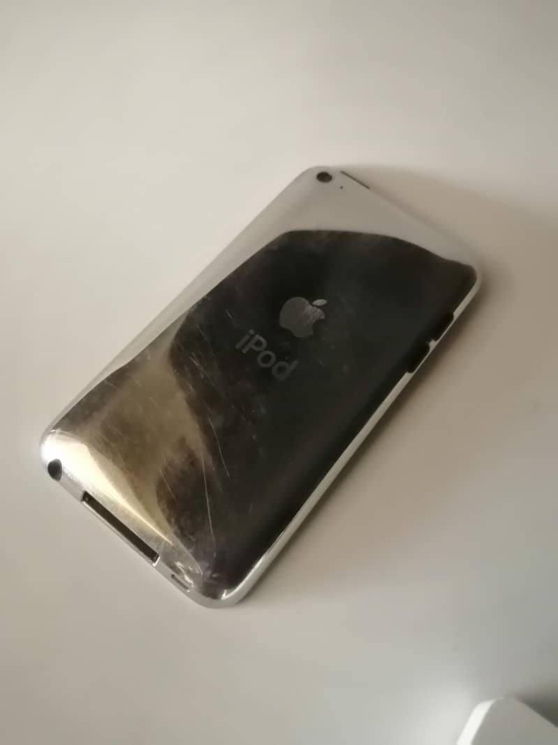 Ipod A1367 4th Gen 7
