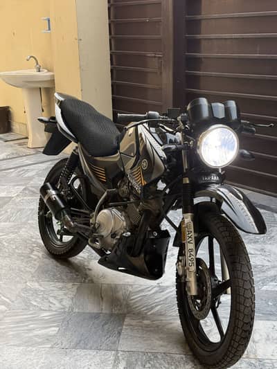 YBR 125 G
