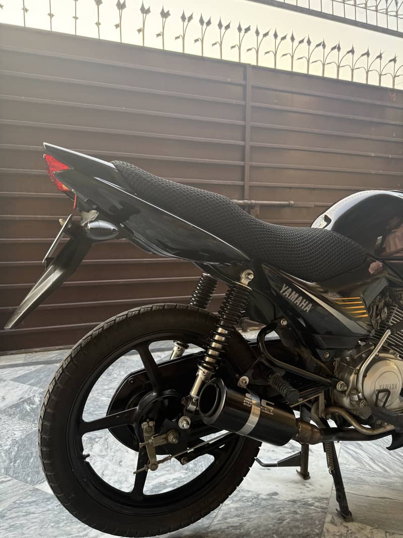 YBR 125 G 9