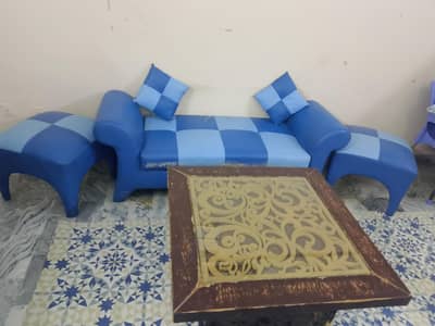 5 Seater Blue Leatherette Sofa Set with Center Table