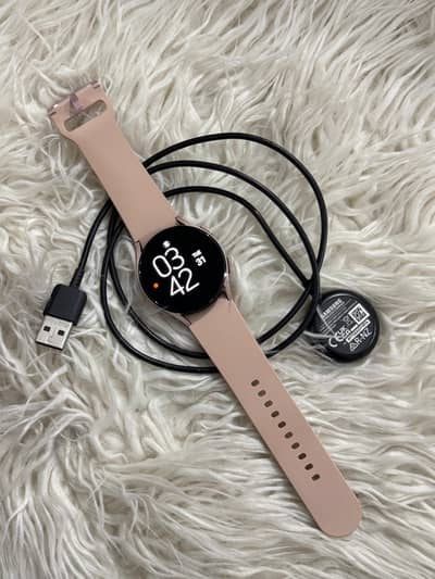 Samsung Galaxy Watch4 40mm – Pink Gold