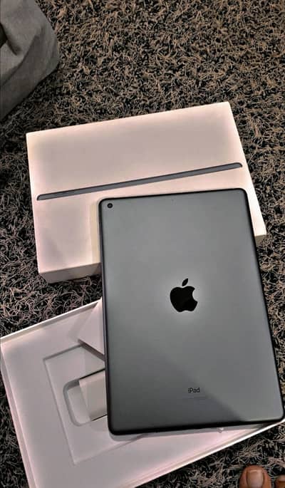 Ipad 8 generation 128 gb space gray