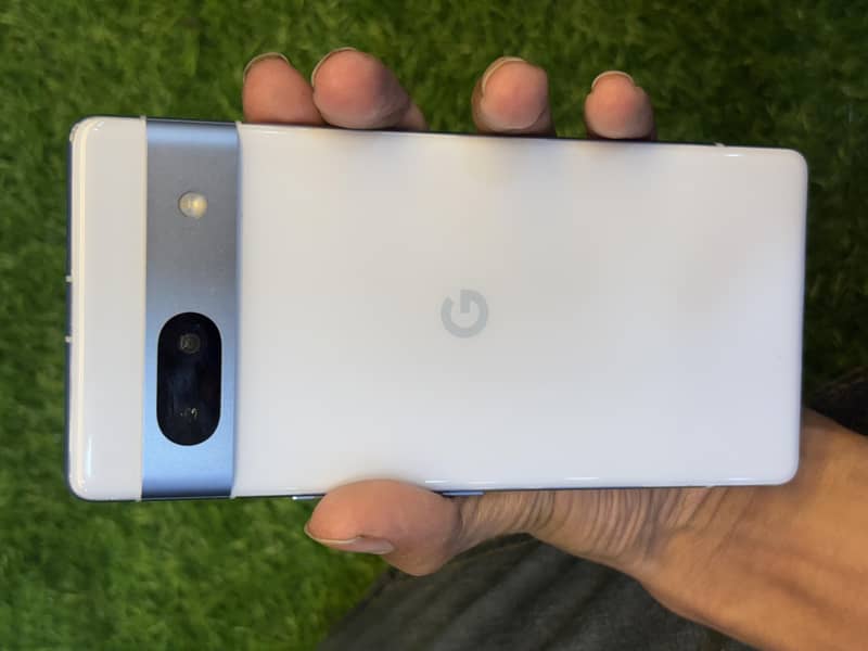 Google Pixel 7a 1