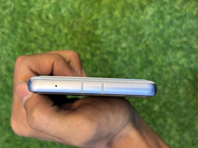 Google Pixel 7a 3