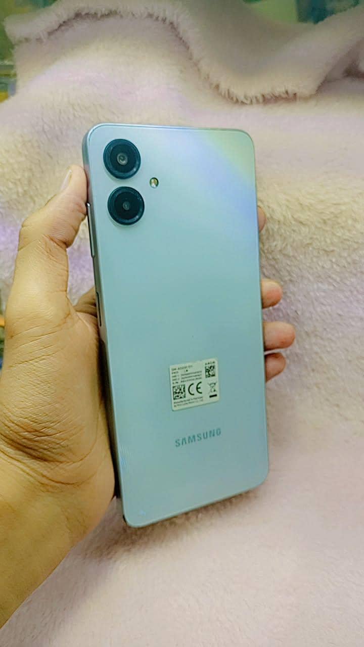 Samsung Mobile A06 1