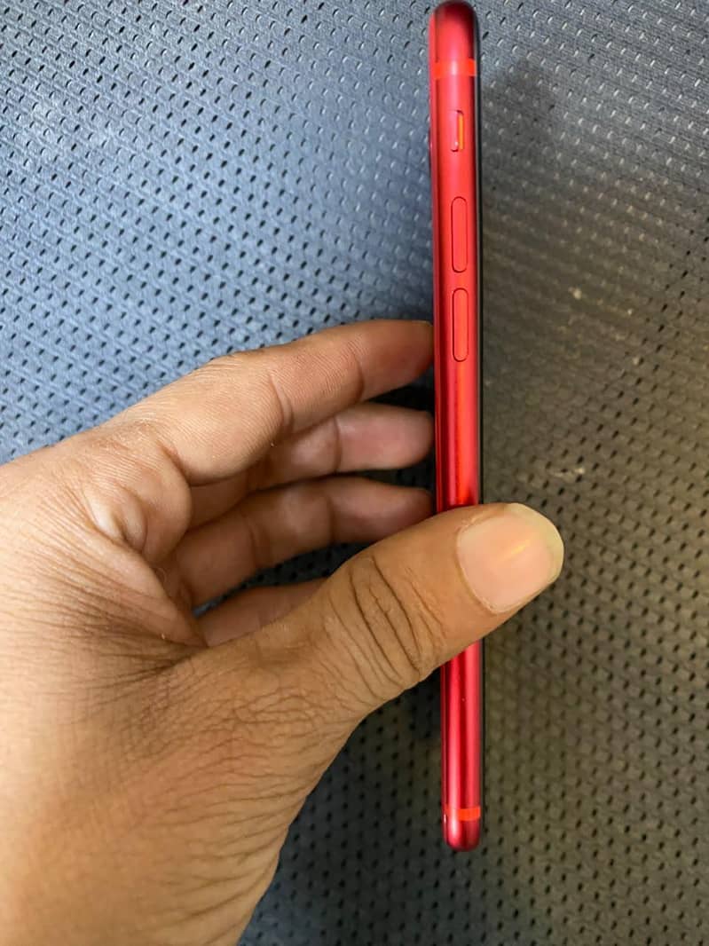 Apple iPhone SE 0
