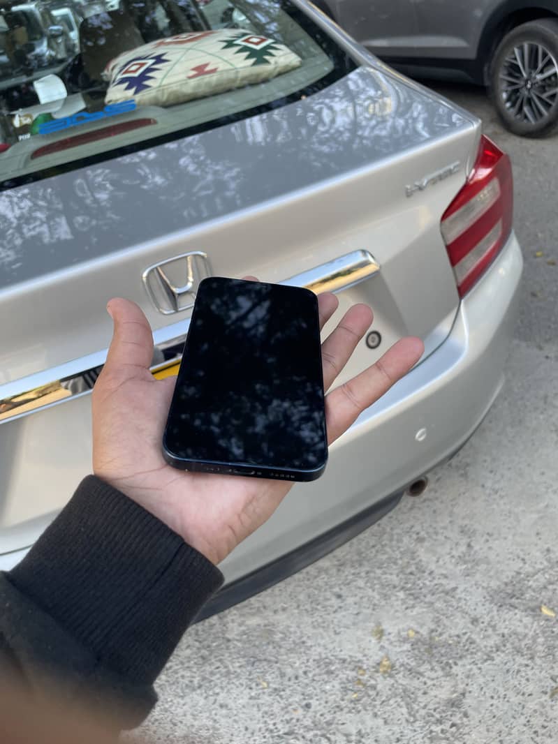 Apple iPhone 12 0
