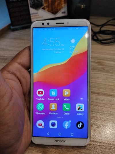 Honor 7C 3/32 Available in good Condition