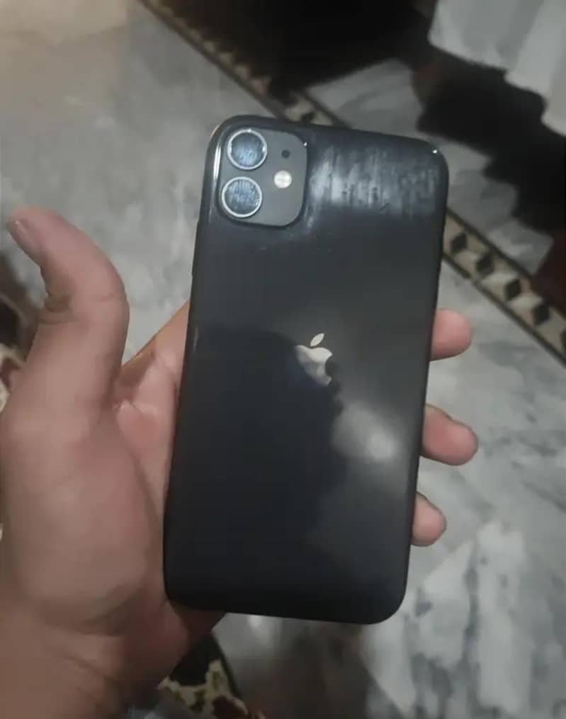Apple iPhone 11 0