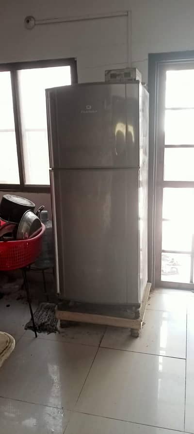 dawlance fridge