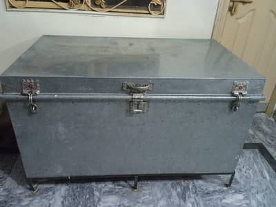 iron Box