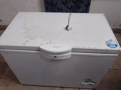 Dawlance Used 1 Door Inverter Freezer – Excellent Condition