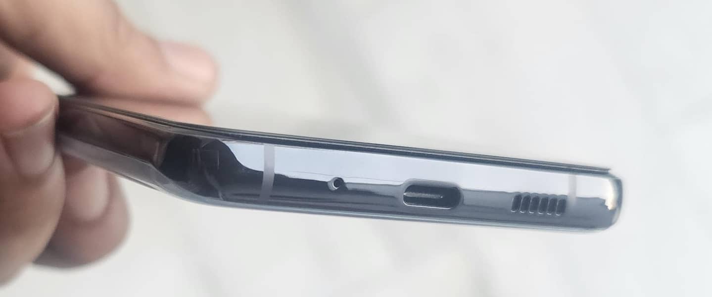 Samsung s20 plus 4
