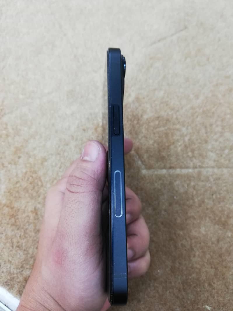 Apple iPhone 14 1