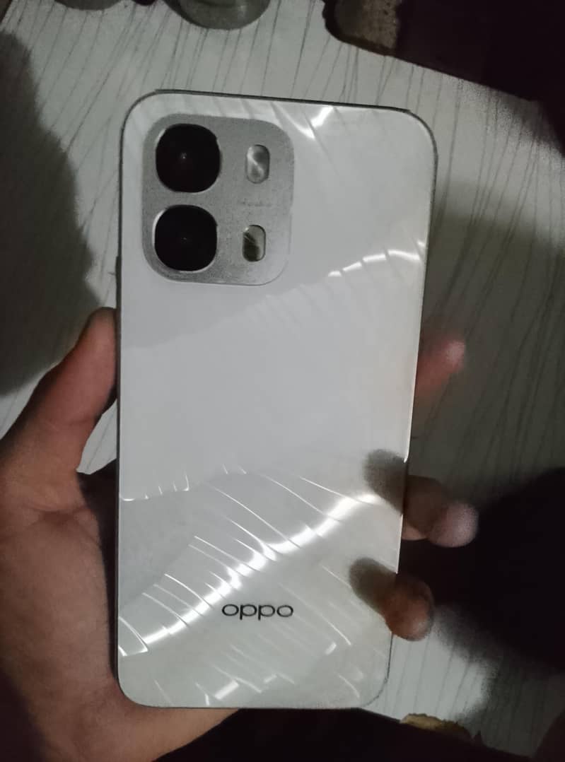 OPPO A6s 3