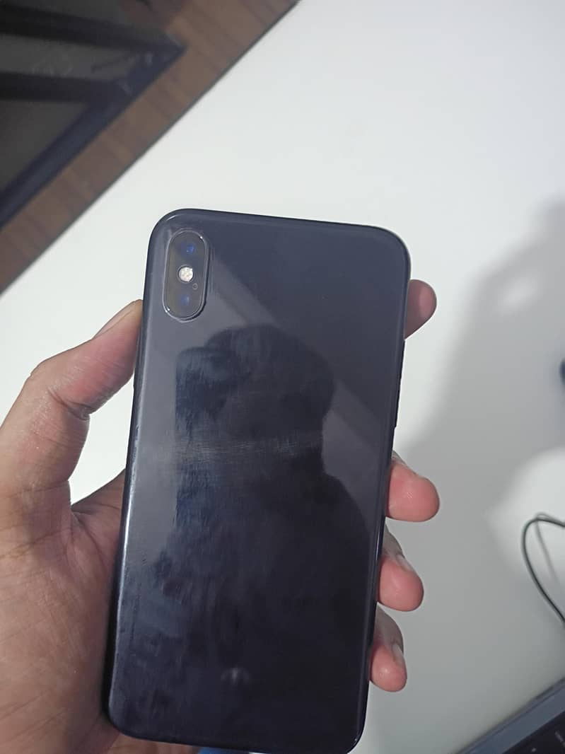 Apple iPhone X 6