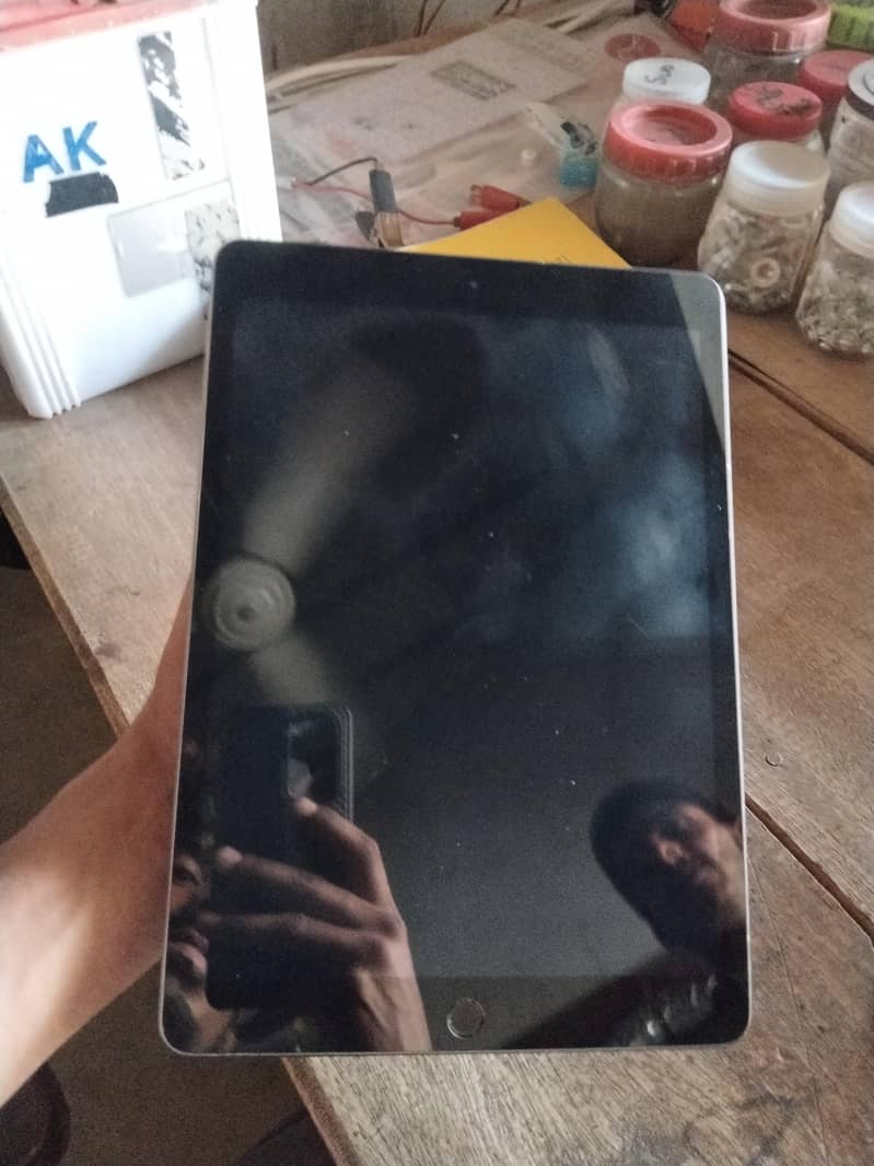IPAD 9TH GENERATION 4