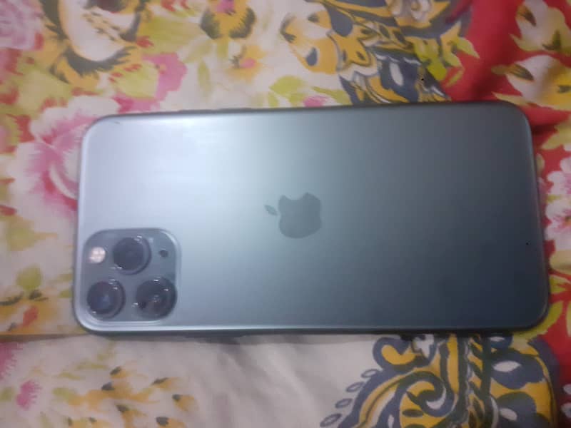 Apple iPhone 11 Pro 3