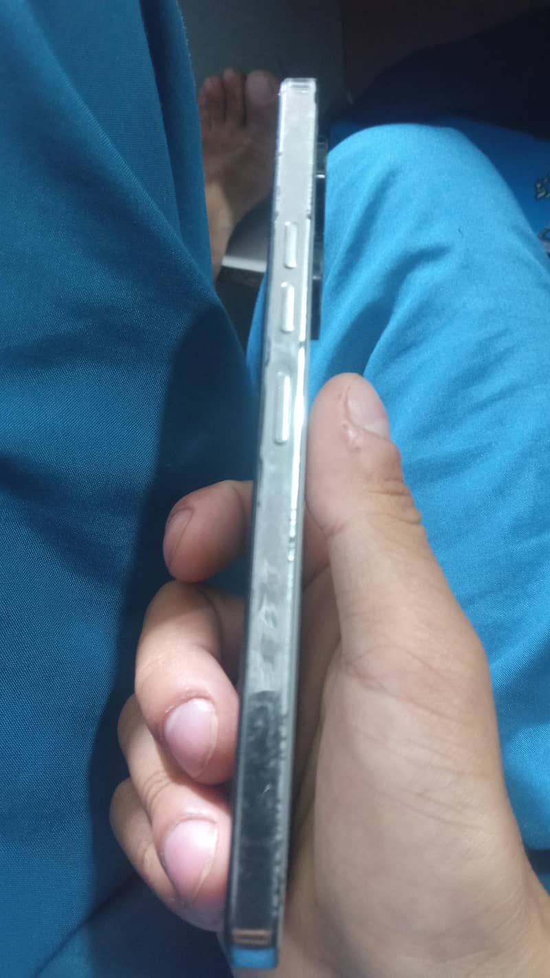 Tecno CAMON 20 2