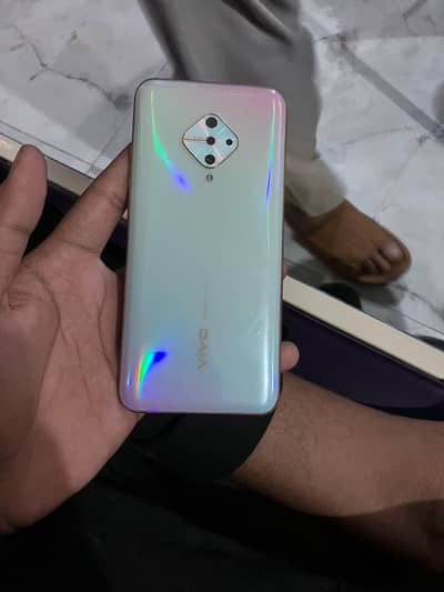 Vivo Y51