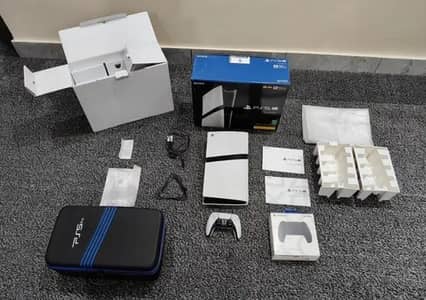 Sony playstation PS5 pro disk edition 2TB with complete box
