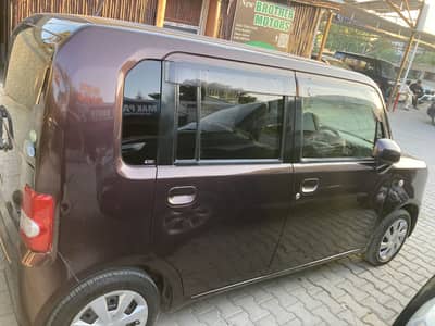 Toyota Pixis space 2013 model