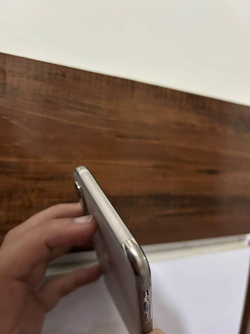 Apple iPhone X 1