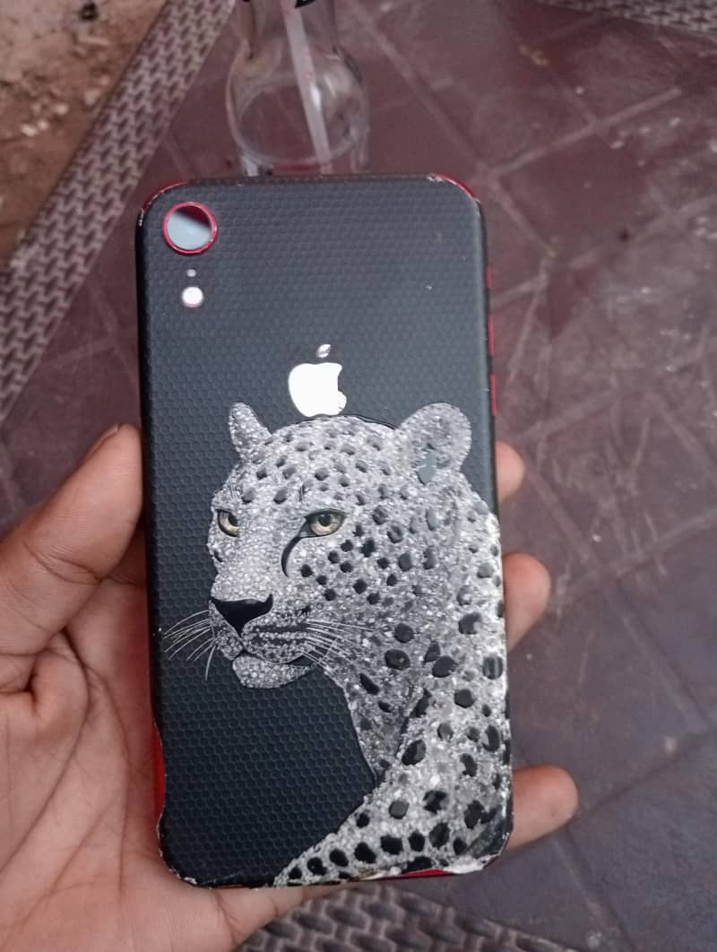 Apple iPhone XR 1