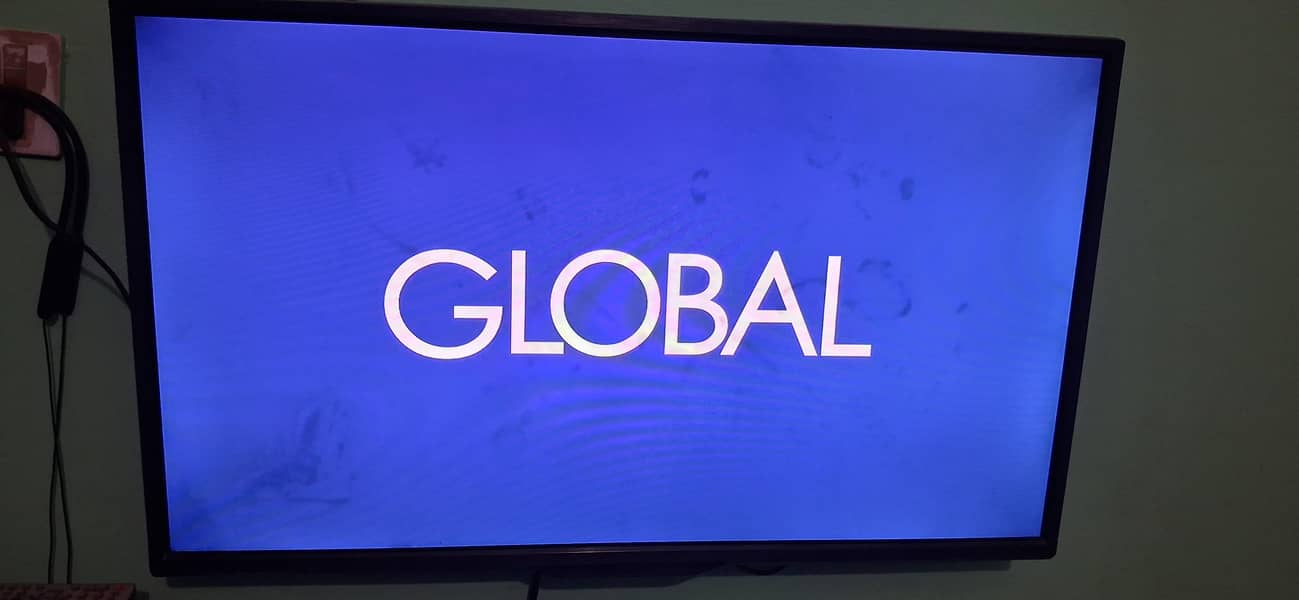 global 32" 0