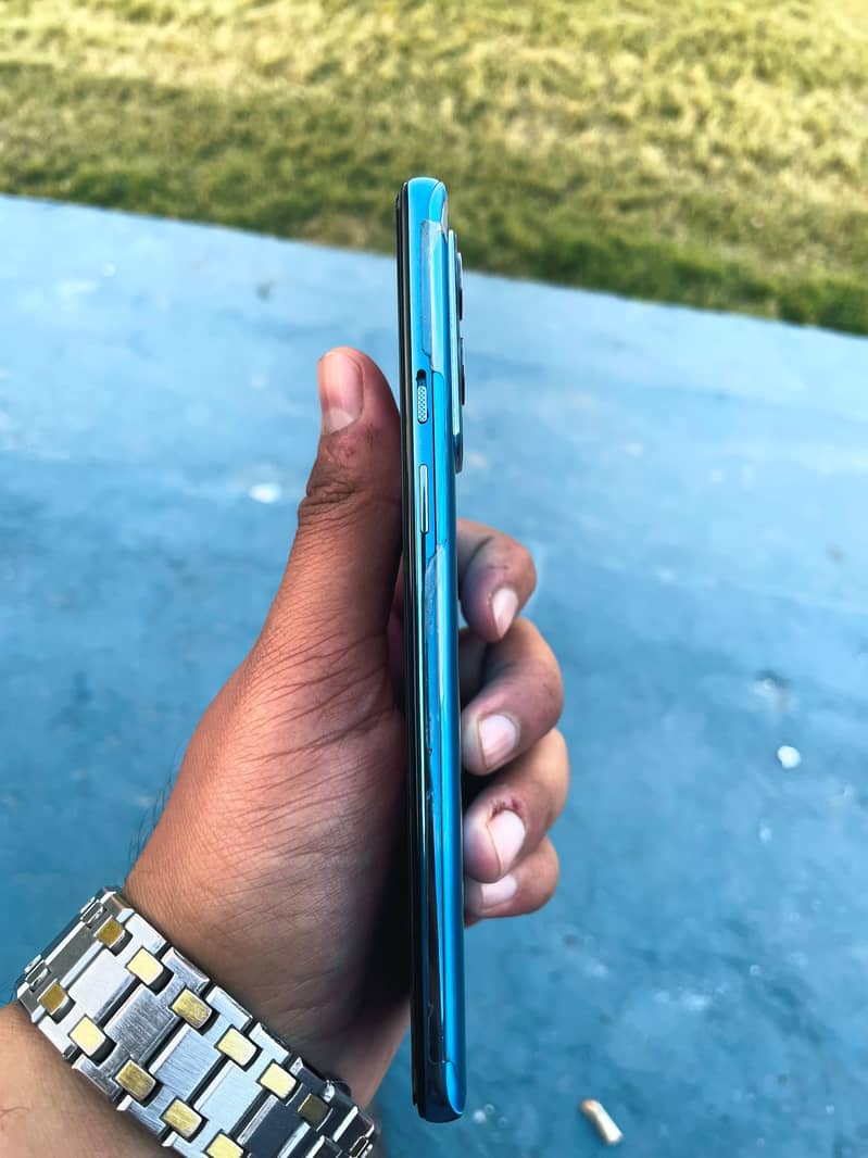One Plus 9 5g 4