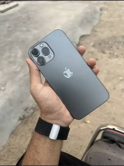 Apple iPhone 13 Pro Max waterpack