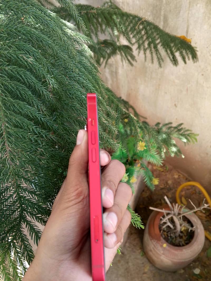 Apple iPhone 13 Jv 3