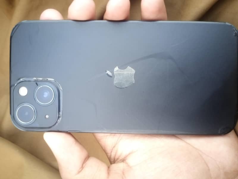 Apple iPhone 13 1