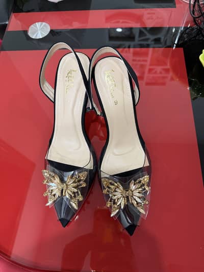 Brand new heels
