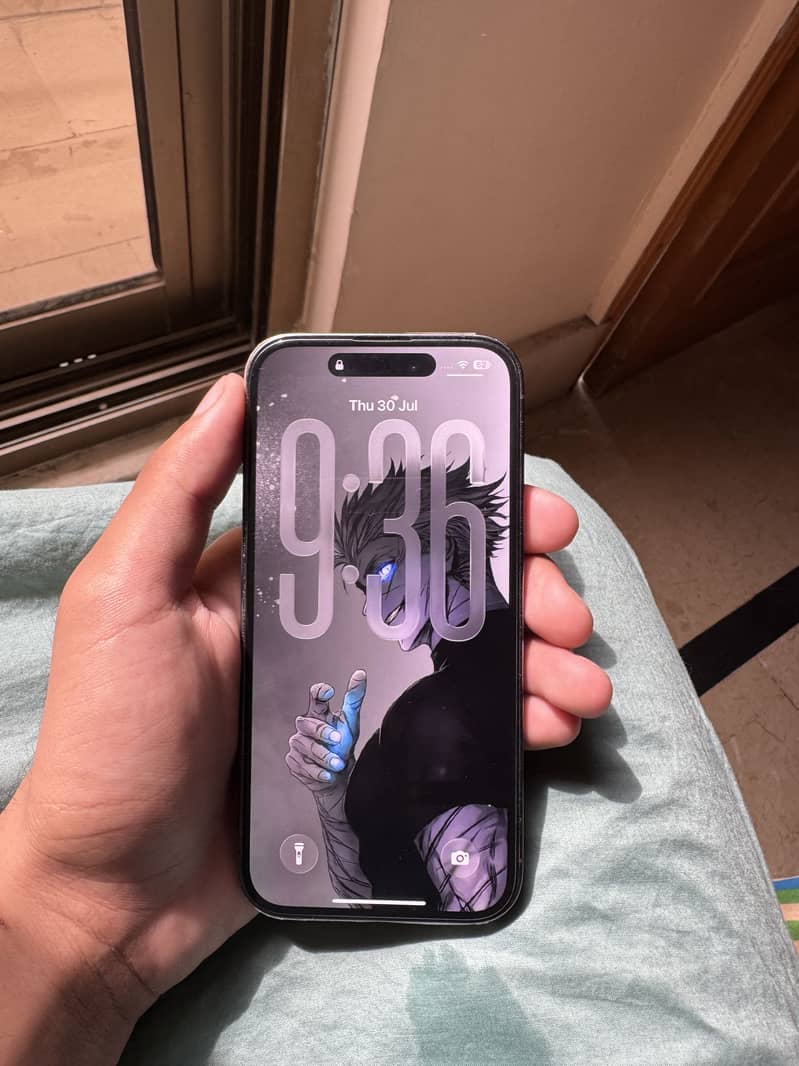 Apple iPhone 14 Pro 0
