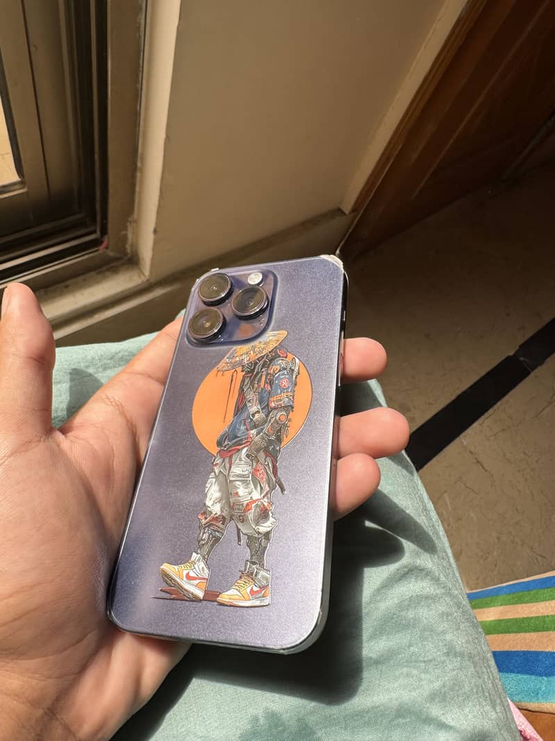 Apple iPhone 14 Pro 3